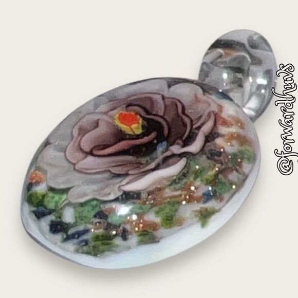 Hand Crafted Murino Style Glass Pendant - Picture 6 of 11